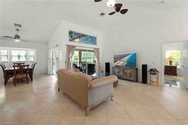28910 Winthrop CIR, Bonita Springs, FL 34134