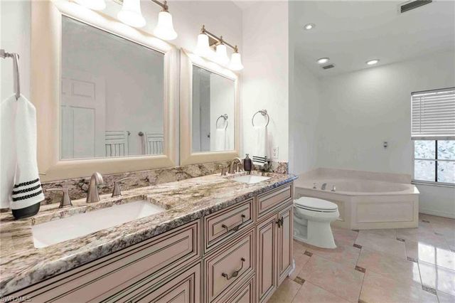 28910 Winthrop CIR, Bonita Springs, FL 34134
