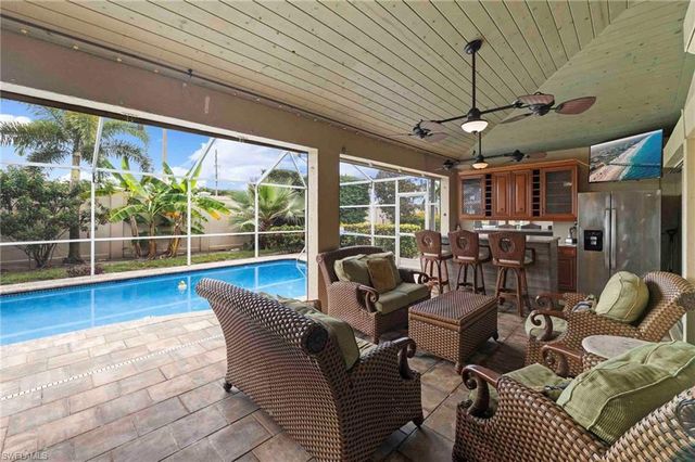 28910 Winthrop CIR, Bonita Springs, FL 34134