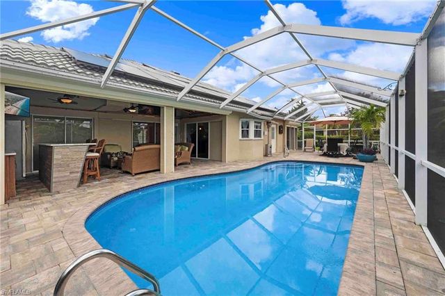28910 Winthrop CIR, Bonita Springs, FL 34134