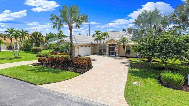 28910 Winthrop CIR, Bonita Springs, FL 34134