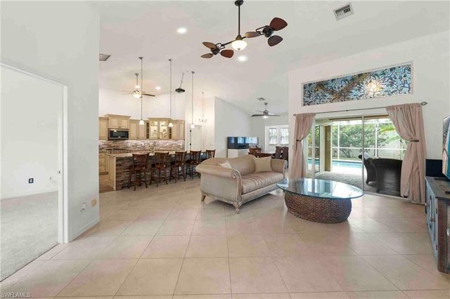 28910 Winthrop CIR, Bonita Springs, FL 34134