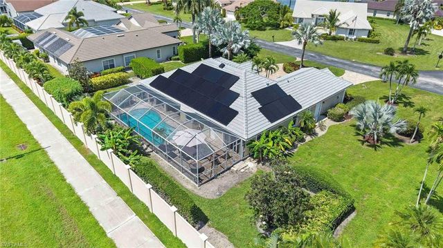 28910 Winthrop CIR, Bonita Springs, FL 34134
