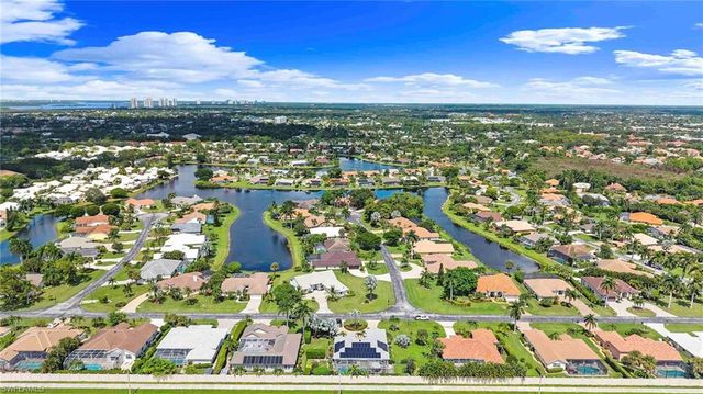 28910 Winthrop CIR, Bonita Springs, FL 34134
