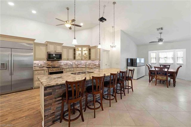 28910 Winthrop CIR, Bonita Springs, FL 34134