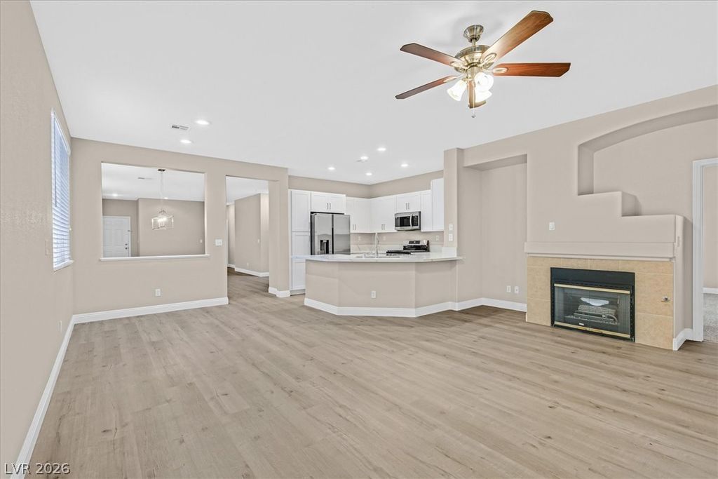 2259 Surrey Meadows Avenue, Henderson, NV 89052 — photo 4