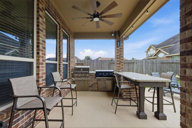 13211 Cedar Sands Lane, Tomball, TX 77377