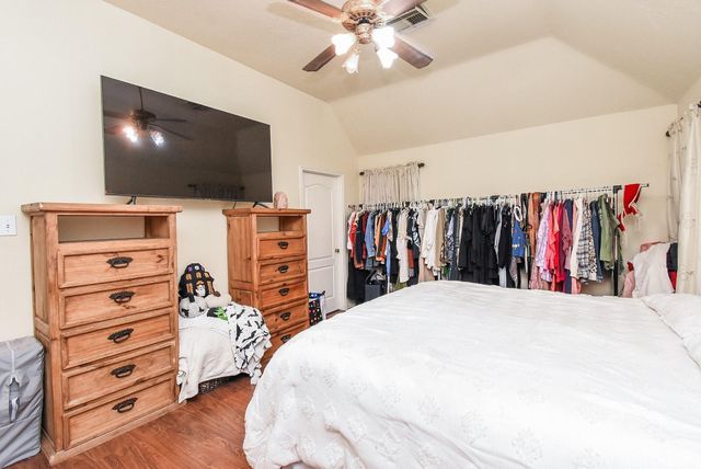 4706 Sienna Heights Lane, Pasadena, TX 77505