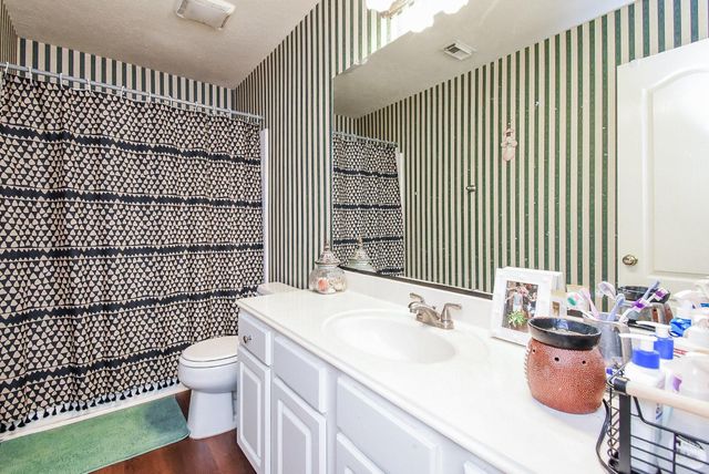 4706 Sienna Heights Lane, Pasadena, TX 77505