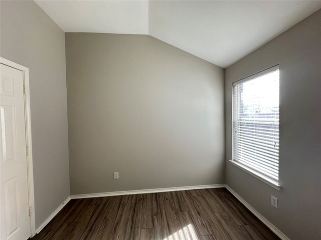 1129 April Springs Drive, Fort Worth, TX 76134