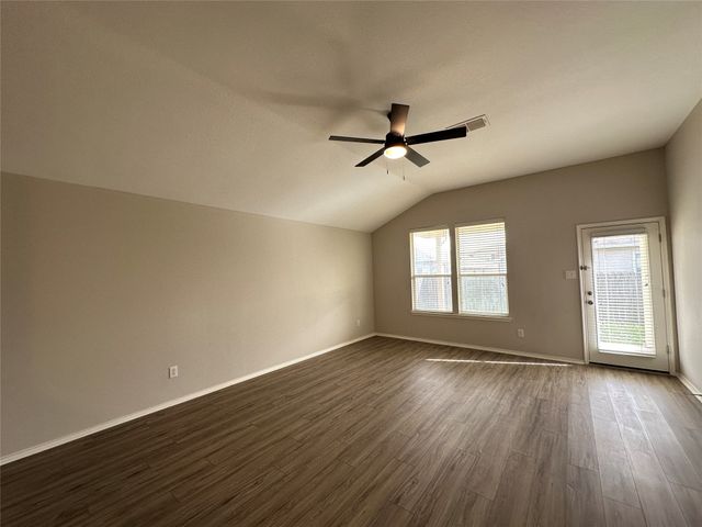 1129 April Springs Drive, Fort Worth, TX 76134