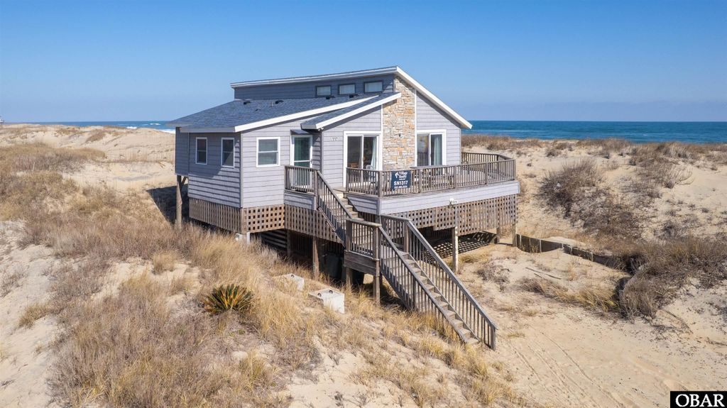 Image 1 of property listing at 117 E Oregon Drive Lot #13, Nags Head, NC 27959