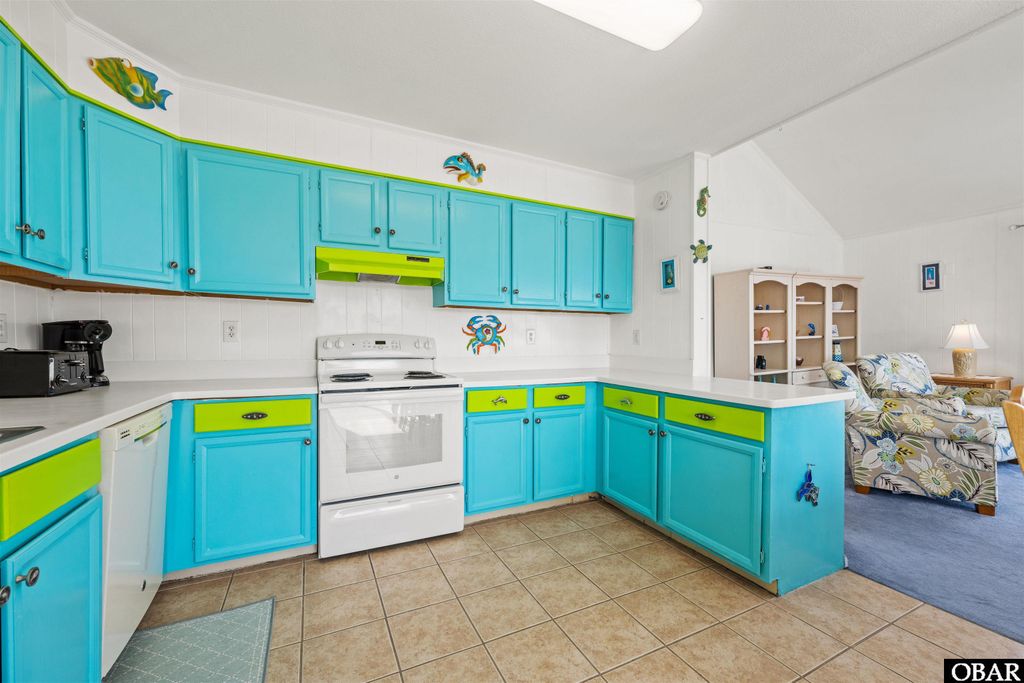 Image 11 of property listing at 117 E Oregon Drive Lot #13, Nags Head, NC 27959