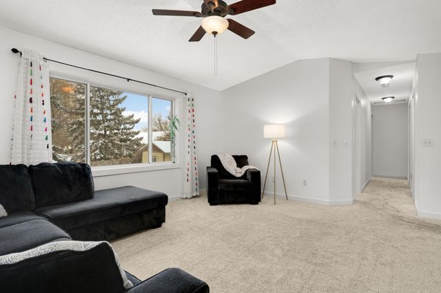 715 Liberty Heights Drive, Chaska, MN 55318