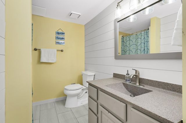 715 Liberty Heights Drive, Chaska, MN 55318