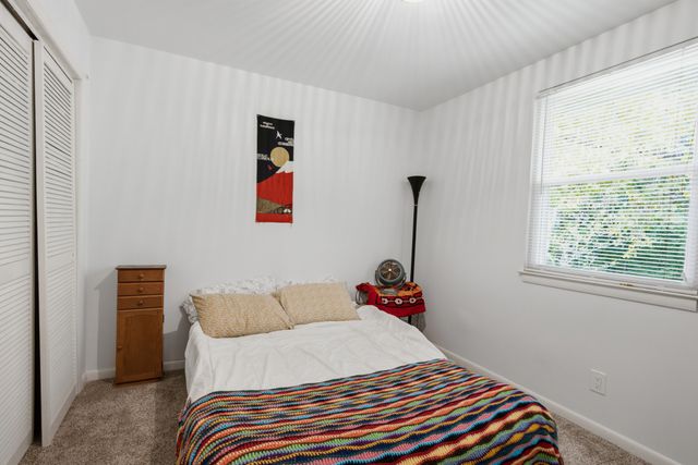 100 Madrid Ct, Ashland City, TN 37015