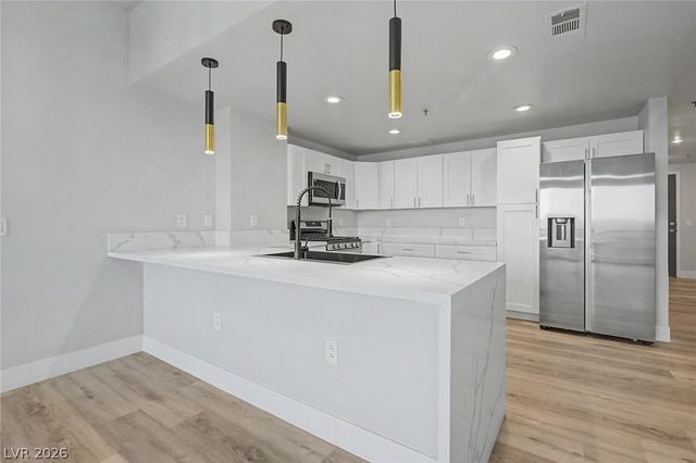 150 Las Vegas Boulevard 1210, Las Vegas, NV 89101