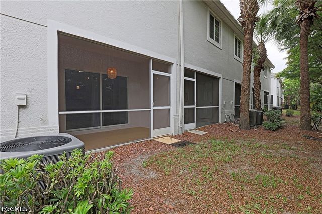 8291 Pacific Beach DR, Fort Myers, FL 33966