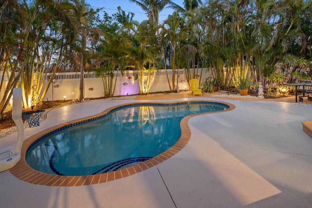 704 GLADIOLUS STREET, ANNA MARIA, FL 34216 — photo 4