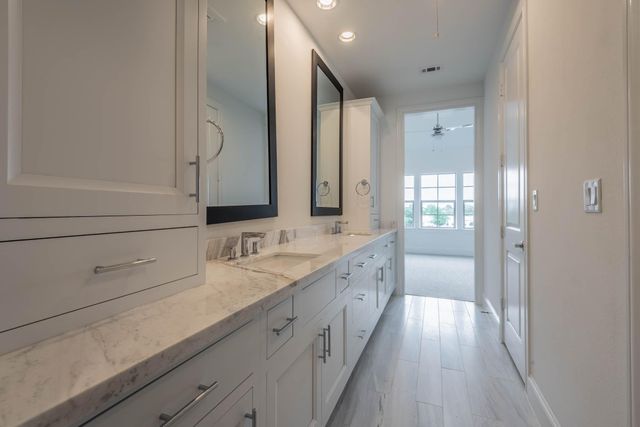 4057 Leeland Street, Houston, TX 77023