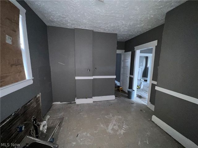 648 E 108th Street, Cleveland, OH 44108