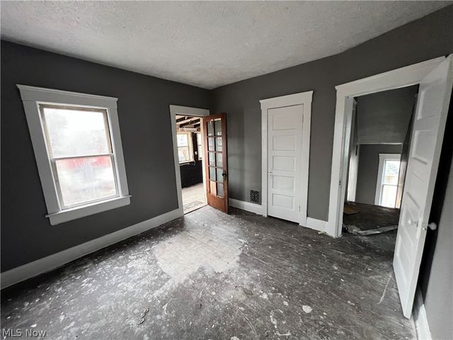 648 E 108th Street, Cleveland, OH 44108