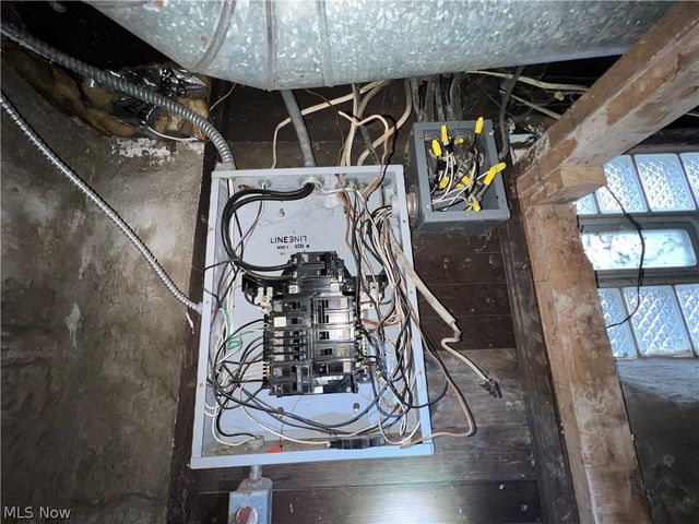 648 E 108th Street, Cleveland, OH 44108