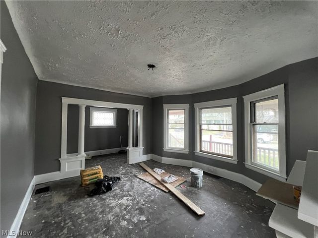 648 E 108th Street, Cleveland, OH 44108