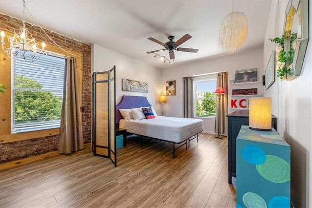 1401 E 11th Street, Kansas City, MO 64106