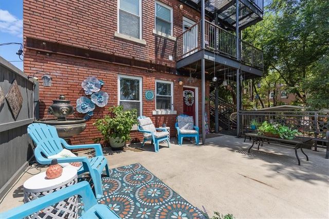 1401 E 11th Street, Kansas City, MO 64106