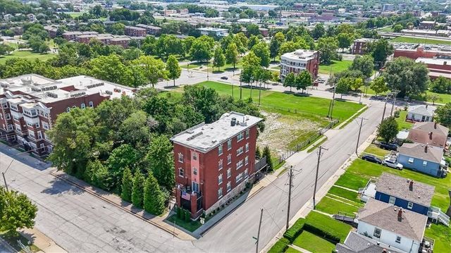 1401 E 11th Street, Kansas City, MO 64106
