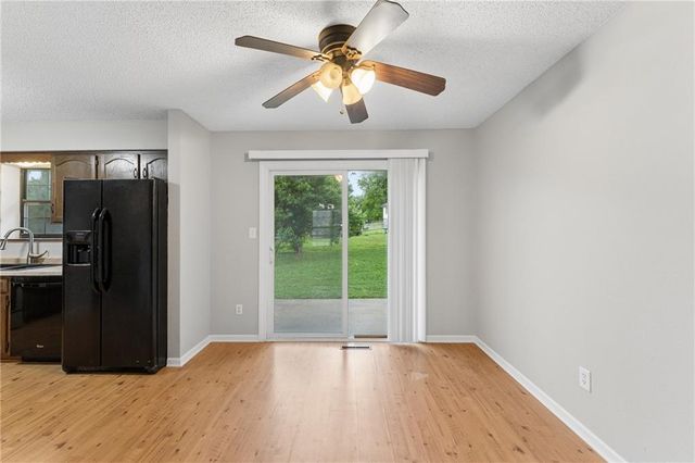 19208 E 12th Street North Court, Independence, MO 64056