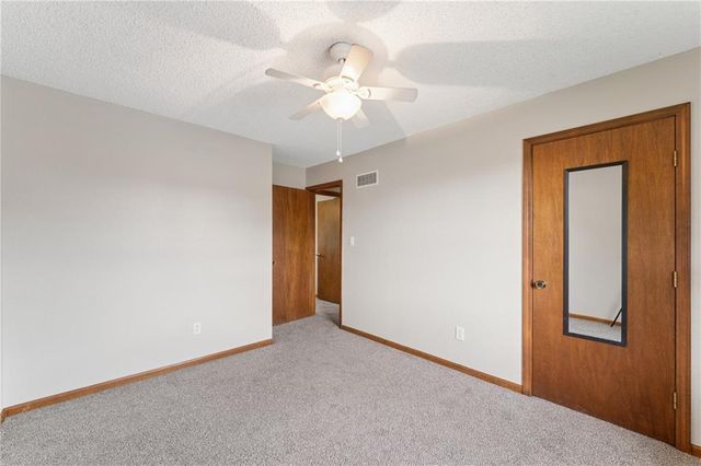 19208 E 12th Street North Court, Independence, MO 64056