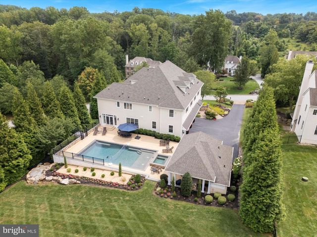 1004 BRICK HOUSE FARM LN, Newtown Square, PA 19073