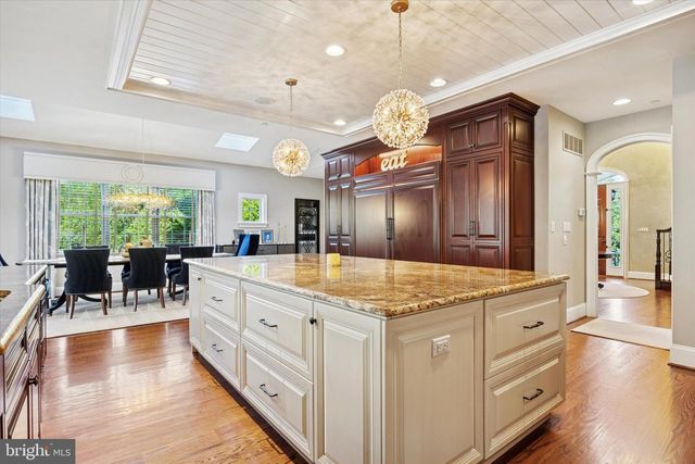 1004 BRICK HOUSE FARM LN, Newtown Square, PA 19073