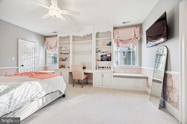 1004 BRICK HOUSE FARM LN, Newtown Square, PA 19073