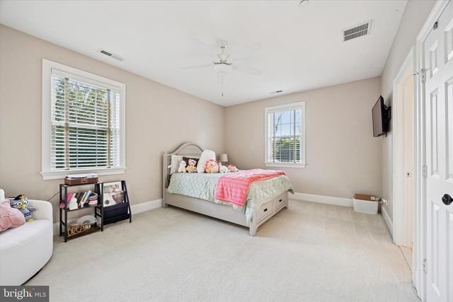 1004 BRICK HOUSE FARM LN, Newtown Square, PA 19073