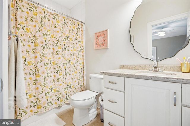 1004 BRICK HOUSE FARM LN, Newtown Square, PA 19073