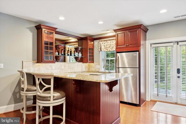 1004 BRICK HOUSE FARM LN, Newtown Square, PA 19073