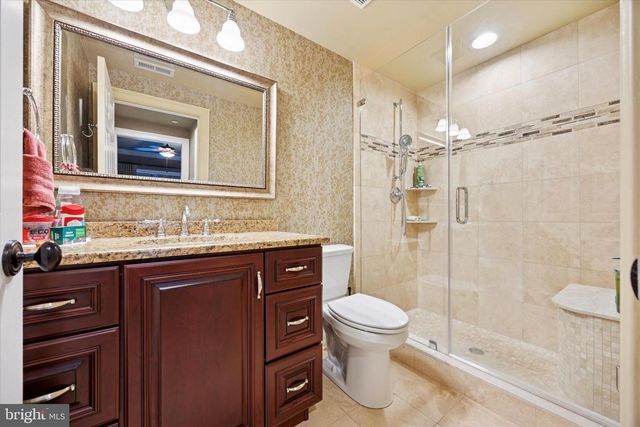1004 BRICK HOUSE FARM LN, Newtown Square, PA 19073
