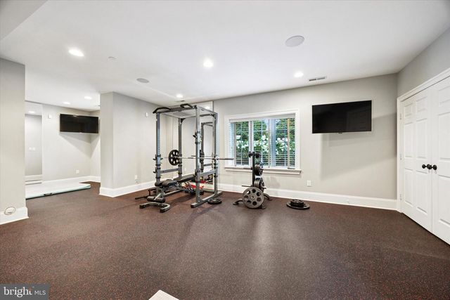 1004 BRICK HOUSE FARM LN, Newtown Square, PA 19073