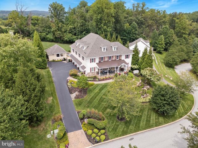 1004 BRICK HOUSE FARM LN, Newtown Square, PA 19073