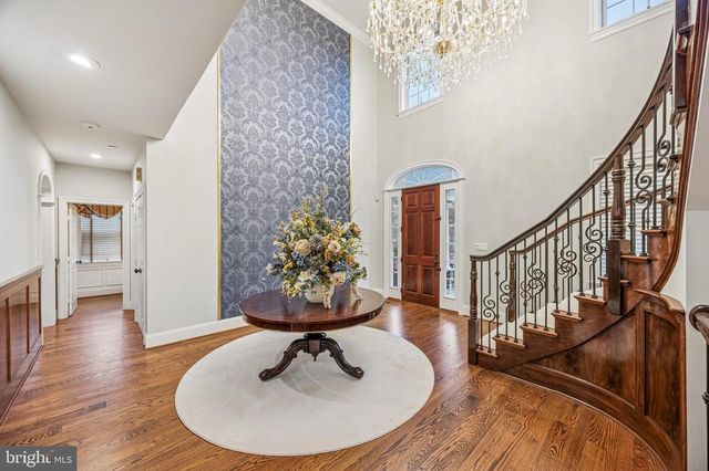 1004 BRICK HOUSE FARM LN, Newtown Square, PA 19073