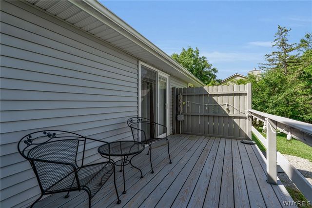 2350 Berg Road, West Seneca, NY 14218