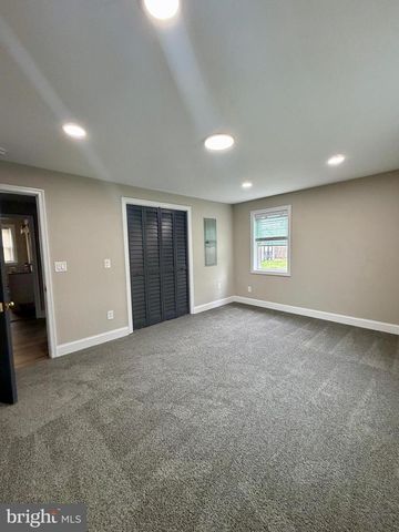 3804 WESTON AVE, Bristol, PA 19007