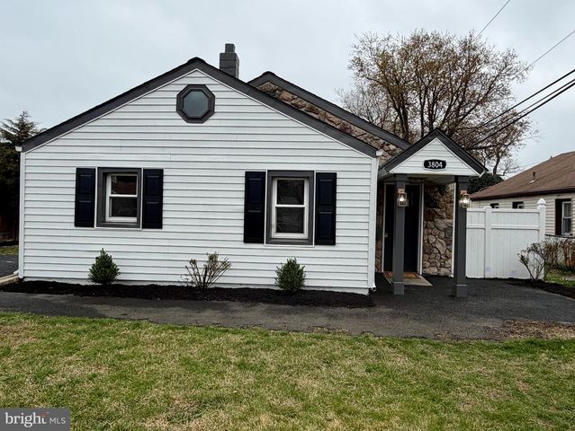 3804 WESTON AVE, Bristol, PA 19007