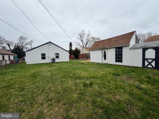 3804 WESTON AVE, Bristol, PA 19007