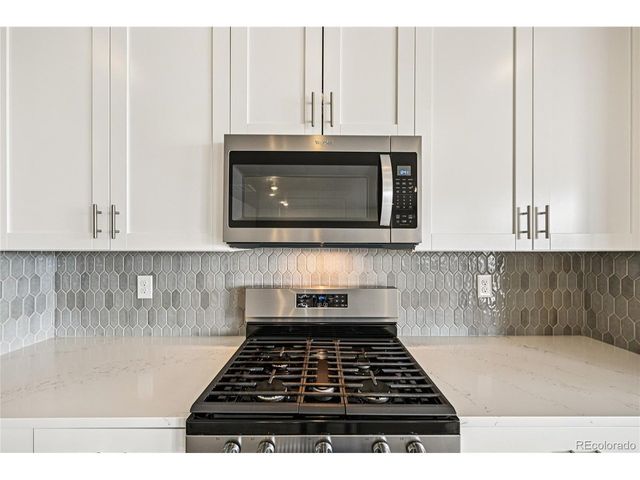 6002 Hourglass Dr, Brighton, CO 80601