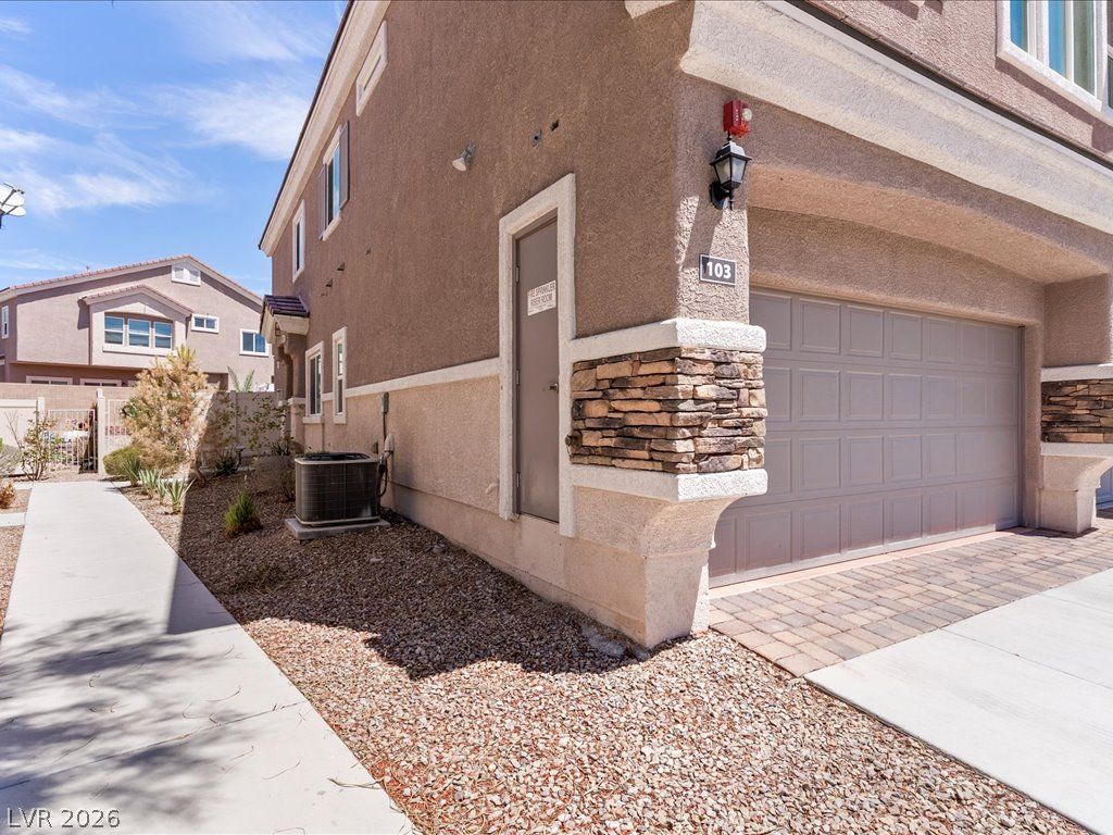 6496 Clara Bow Avenue 103, Las Vegas, NV 89122 — photo 3