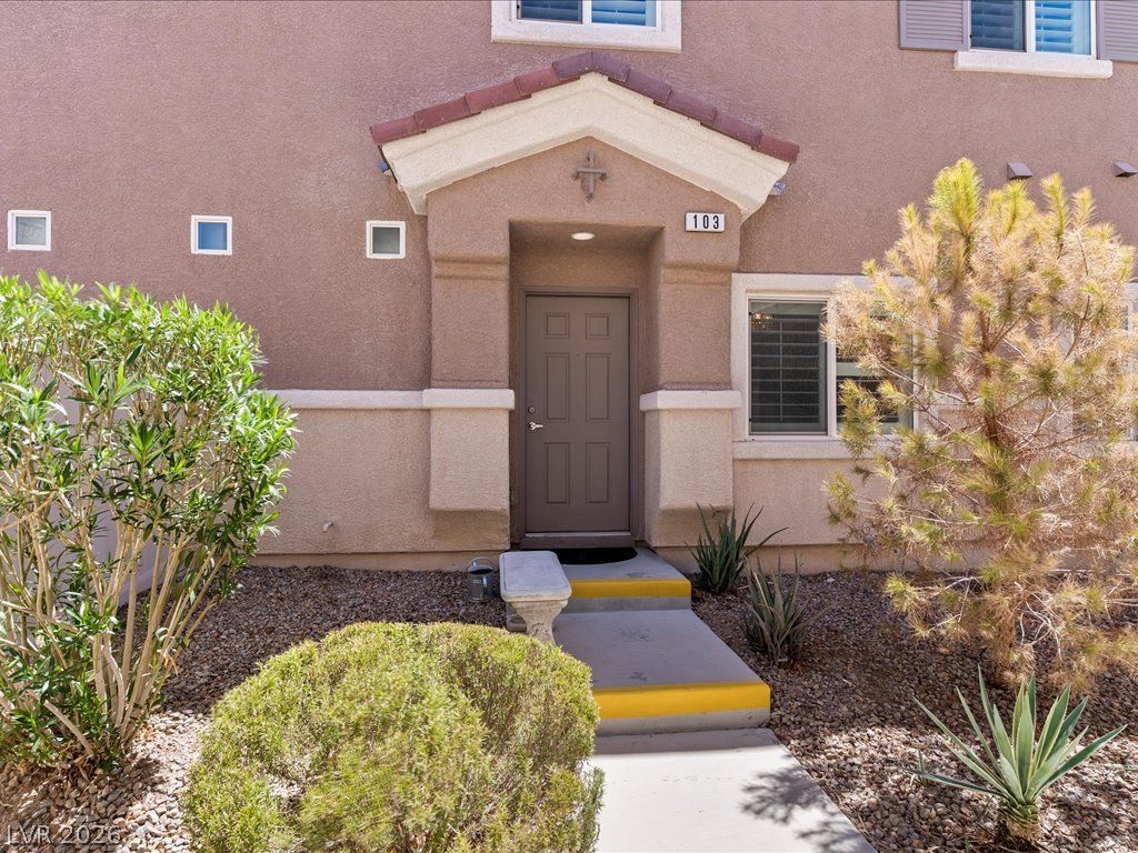 6496 Clara Bow Avenue 103, Las Vegas, NV 89122 — photo 4